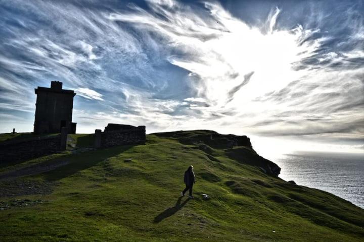 Skellig View Sunset Cliffs View Apartment Portmagee Dış mekan fotoğraf